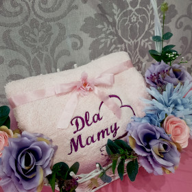 prezent dla mamy kosz prezentowy dla mamy haftyok.pl